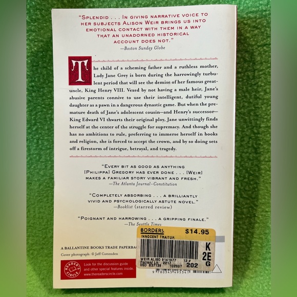 Innocent Traitor by Alison Weir PB book - Picture 2 of 2